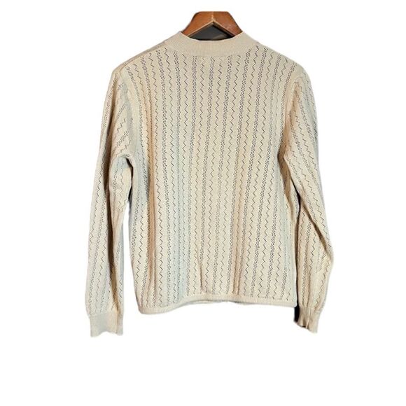 Koret knitted zippered knit cardigan. Size large - Picture 9 of 10